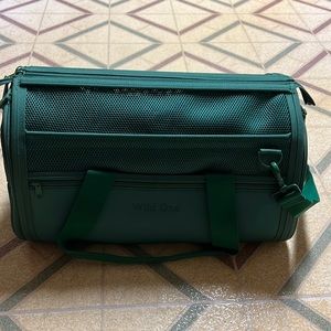 wild one pet carrier